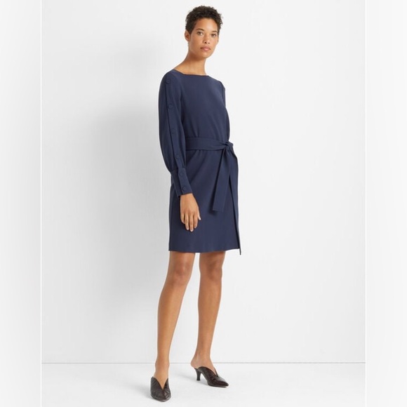 Club Monaco Button Sleeve Dress Robe in Navy/ Bleu Marine, Size 2, New w/Tag